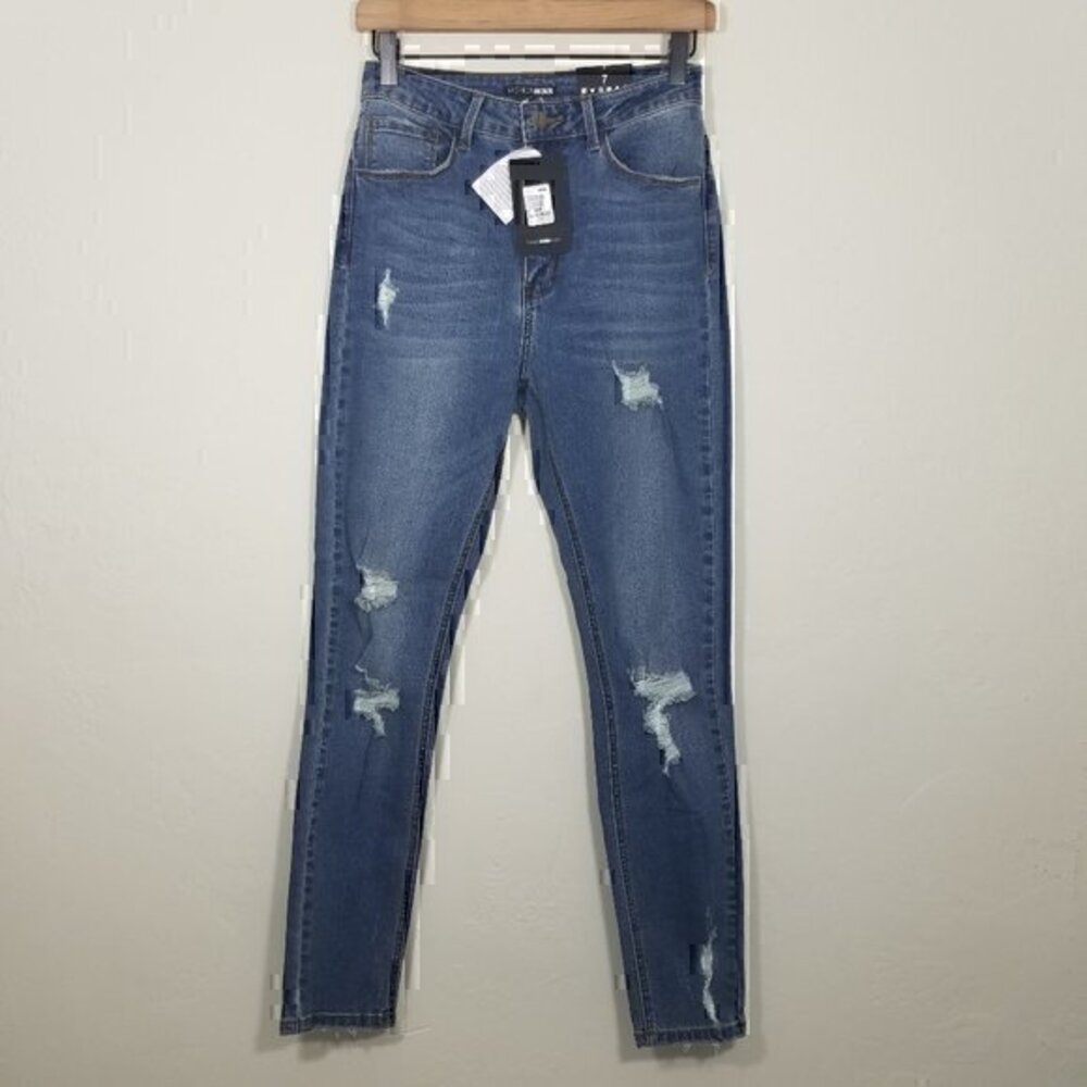 NWT Fashion Nova Drive Me Crazy Distressed Skinny Stretch Jeans Size 7